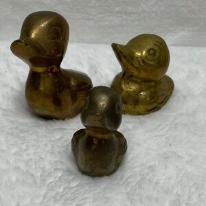 VTG Lot of 3 Brass Duck Figurines Paperweight Heavy Farmhouse Man Cave Car Decor